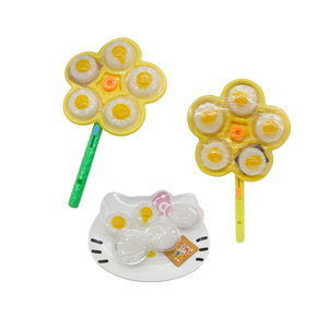 Venta al por mayor de dulces y <span class=keywords><strong>caramelos</strong></span> Omelette King Popping Sugar Pudding Jelly Halal Fruit Jelly Spinning Pinwheel toy - Product Image 1