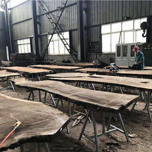 Tavolo di Lusso in Legno di <span class=keywords><strong>Noce</strong></span> Sudamericano con Design Speciale e Lastra Grezza - Product Image 2