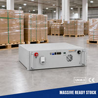 Système de stockage d'énergie solaire 7KW 5KWH monté sur rack, batterie LiFePO4 48V pour la maison avec affichage numérique pour une utilisation en cas d'urgence