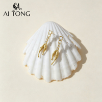 Boucles d'oreilles pendantes personnalisées en gros, plaquées or, avec perles, motif abstrait végétal et pompons, pour femmes, cadeau quotidien, bijoux de mariage