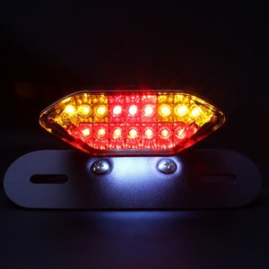 Luce Posteriore Freno a 20 LED Potenziata 12V DC per Moto e Scooter, Lente Ambra Trasparente Fumé Leadway - Nuova Garanzia di 12 Mesi - Product Image 6
