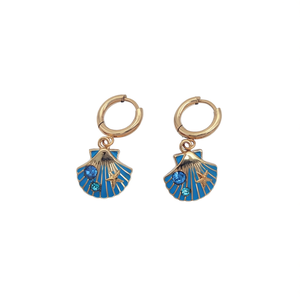 Boucles d'oreilles pendantes tendance en acier inoxydable 316L plaqué or PVD, motif coquillage bleu avec étoile de mer et cristaux - Product Image 2