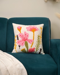 ปลอกหมอนผ้าฝ้ายอินเดียทำด้วยมืองานเย็บปะสำหรับห้องนั่งเล่นโซฟาทำจากขนสัตว์ - Product Image 1