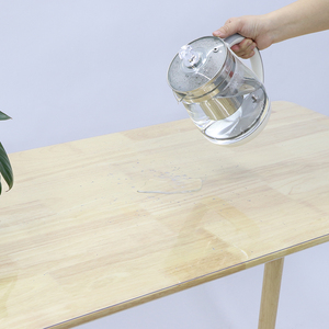 Copertura per tavolo robusta <span class=keywords><strong>in</strong></span> <span class=keywords><strong>plastica</strong></span> <span class=keywords><strong>trasparente</strong></span>, flessibile e riutilizzabile per tutte le dimensioni e forme di tavolo - Product Image 3