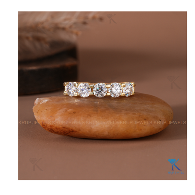 Premium Five Stone Anniversary Band Lab Grown Diamonds Yellow Gold 18K Women Wedding Ring Fine Jewelry Custom Design Party