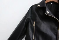 2021 nouveauté veste en cuir PU noir personnalisé pour les femmes solide motif bouton hiver support court pour la moto en plein air