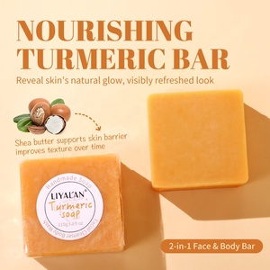 Savon au Curcuma Fait Main Bio Éclaircissant Anti-Taches et Anti-Acné pour le Visage - Product Image 2