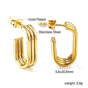 Pendientes de Aro en Forma de U, Triple Rectángulo, Multicapa, de Acero Inoxidable con Textura Moderna, Chapados en Oro de 18K, Resistentes al Agua - Product Image 3