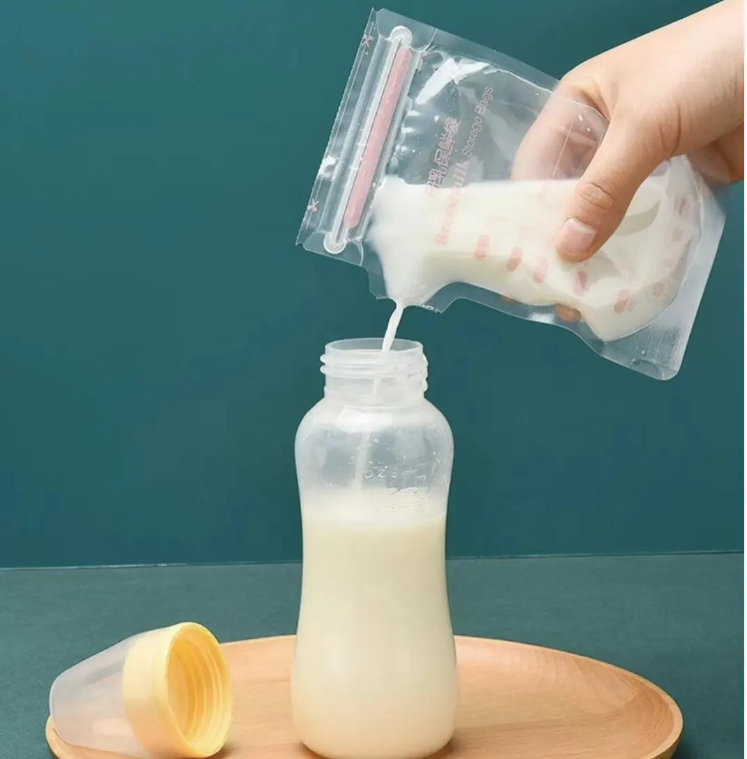 कस्टम थोक चायदानी आकार डालो डिजाइन पाउच बच्चे अछूता पुन: प्रयोज्य जिपर खिला थैली स्तन दूध भंडारण बैग