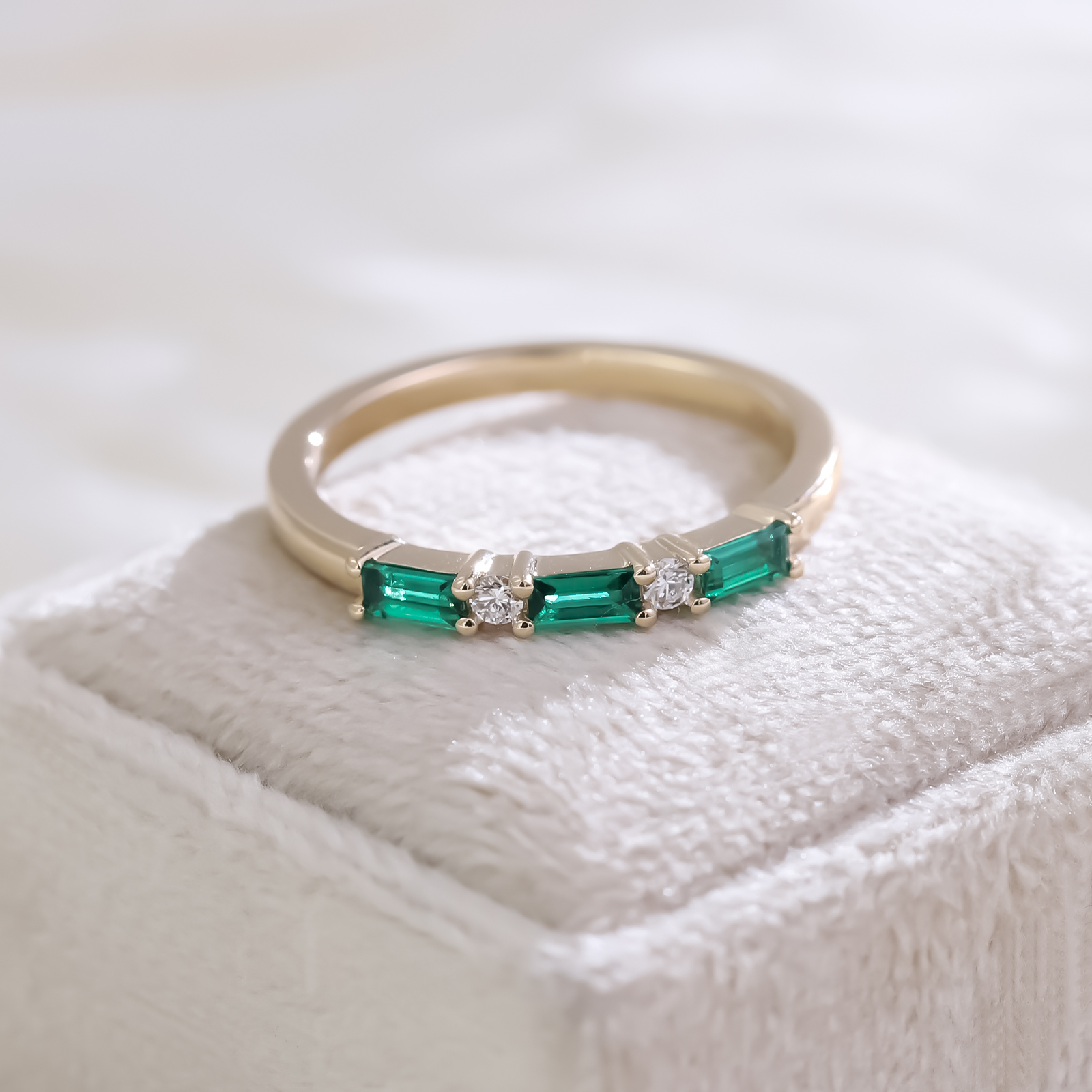 แหวนมรกตสังเคราะห์ทองคำ 14K