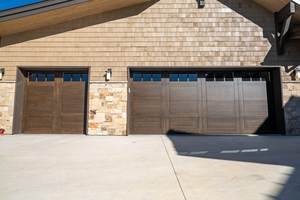 <span class=keywords><strong>Système</strong></span> <span class=keywords><strong>de</strong></span> grille <span class=keywords><strong>de</strong></span> <span class=keywords><strong>porte</strong></span> <span class=keywords><strong>de</strong></span> <span class=keywords><strong>garage</strong></span> en aluminium noir en acier inoxydable moderne et élégant avec prévention incendie pour une utilisation extérieure et en villa - Product Image 2