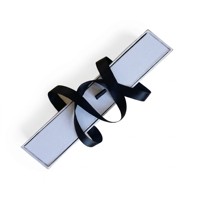 Boîte rigide pour perruque avec logo personnalisé, doublure en satin doré et poignée en ruban noir, emballage de luxe pour extensions de cheveux