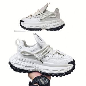 Chaussures à plateforme surélevée rétro populaires pour hommes, design à semelle épaisse tendance, style polyvalent - Product Image 5