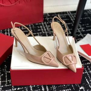 Üst Düzey Hakiki Deri Günlük Seksi Kadın 2025 Yaz Sivri Burun Stiletto Sandalet Kauçuk Taban Fransız Tarzı V Tokalı Topuklu Ayakkabı - Product Image 4