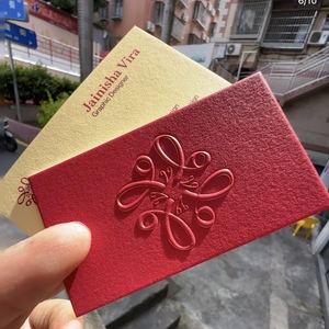 นามบัตรพิมพ์นูนลายแบบกำหนดเองสุดหรู กระดาษฝ้าย พิมพ์ออฟเซ็ต กระดาษอาร์ตคอตตอน กระดาษคราฟท์ กระดาษดูเพล็กซ์ ปั๊มร้อน - Product Image 2