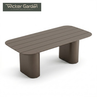 Mesa y Sillas de Comedor de Exterior de Aleación de Aluminio, Modernas y Minimalistas, Resistentes al Agua y Duraderas para Hoteles y Resorts