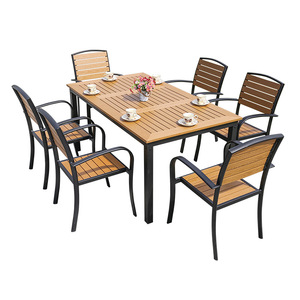 Ensemble de jardin d'extérieur 6 places, table et chaises en aluminium et bois, design contemporain, résistant à l'eau, mobilier de patio - Product Image 1