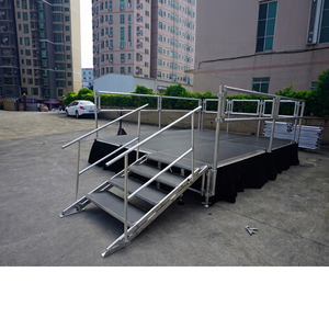 Scène de concert à pieds réglables, plateforme de scène stable et démontable en promotion - Product Image 1