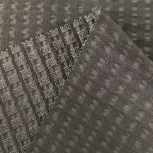 Poliéster amoníaco elástico con capucha estilo rejilla cuadrada tela de montaña adecuada para chaquetas al aire libre - Product Image 6