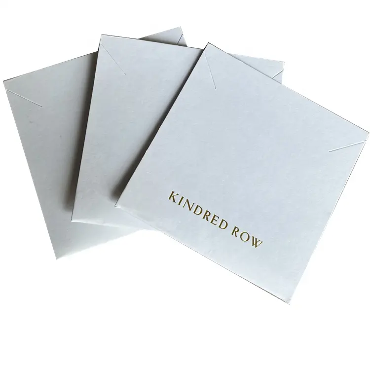 Porte-cartes en papier blanc, 400gsm, personnalisé, avec logo en feuille d'or, pour collier de marque, emballage d'affichage de bijoux, avec pochette à l'arrière