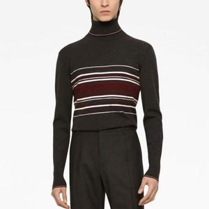 Vente en gros Nouveau pull en tricot de haute qualité à armure toile de couleur unie pour hommes Pull à col haut pour hommes - Product Image 1