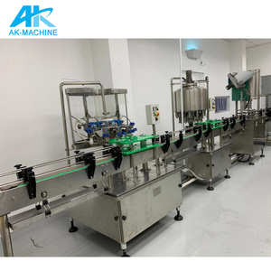Mini ligne de remplissage et de capsulage automatique de l'eau de machine de remplissage de bouteilles pour la machine de remplissage automatique efficace de l'eau - Product Image 1