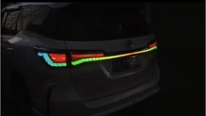 Accesorios de Estilo para Automóviles Toyota Fortuner 2016-2024, Luces Traseras LED RGB, DRL, Señal de Frenado, Reversa - Product Image 6