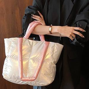 Bolsos de mano acolchados de moda al por mayor de calidad para mujeres jóvenes - Product Image 4