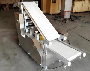 Équipement de fabrication de pizzas multifonctionnel de qualité pour la maison Machine à <span class=keywords><strong>pizza</strong></span> pour faire une <span class=keywords><strong>pizza</strong></span> Laminoir - Product Image 4