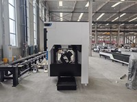Machine de découpe laser à fibre pour tuyaux/profils, découpeuse CNC de tubes et de profilés métalliques