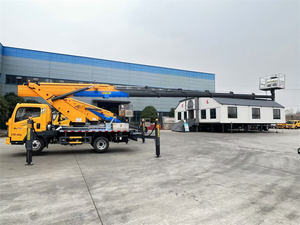 Camión Plataforma Aérea ISUZU 28M 30M 33M en Oferta, Elevación Hidráulica, Operación en Altura, Camión con Canastilla, Emisión Euro 6 - Product Image 4