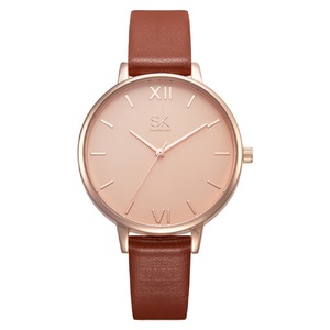Montre à quartz pour femme SHENGKE 0039, boîtier en alliage, bracelet en cuir de 38 mm, cadran en verre, affichage simple à aiguilles, montre décontractée et élégante pour le travail - Product Image 1