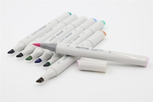 Juego de Marcadores Artísticos de Doble Punta, Modelo 680, 12 Colores, Acrílicos, para Pintar, Colorear y Decorar - Product Image 3