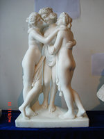 Sculpture sur pierre décorative d'hôtel de maison extérieure grandeur nature Statue de dame naturelle célèbre Statue de marbre blanc grec Statue de trois grâces