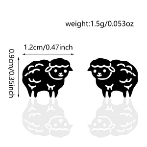 Accessoire de mode, clous d'oreilles en acier titane 316L en forme de mouton, disponibles en trois couleurs, stock d'usine - Product Image 5
