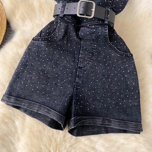 Mono vaquero sin tirantes para mujer con puntos de diamantes de imitación y cinturón, estilo pantalón corto de cintura alta, conjunto de una pieza a la moda de verano - Product Image 5