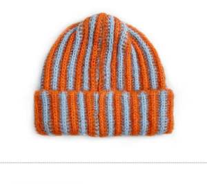 Nouveau style – Bonnet tricoté personnalisé pour homme et femme – Automne/Hiver – Rayures contrastées – Bicolore - Product Image 5