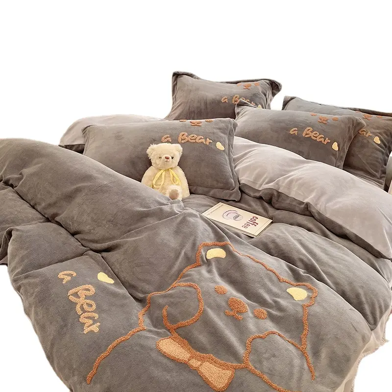 Wholesale Cotton Hotel Quilt Silk Bedsheet Duvet Baby Comforter Luxury Collections Bedding Set