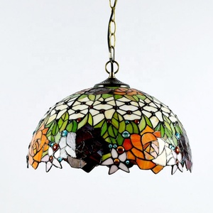 Lámpara de Araña Estilo Tiffany Vintage de 16 Pulgadas LongHuiJing, Lámpara de Araña de Vidrio con Diseño de Tulipán Rojo para Decoración de Hogar, Restaurante o Bar - Product Image 2
