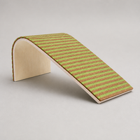 Grattoir pour chat Wave, grand modèle en liège et feutre, avec base inclinée, 395x180x175mm