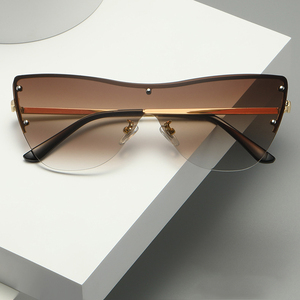 New Trendy French Sunglasses Custom Logo Uv400 Metal Retro <b>Large</b> <b>Frame</b> Shades One Piece Lens Sunglasses Rimless Sunglasses - Product Image 3