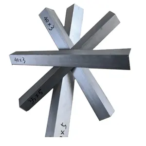 Barre d'angle en acier laminée à chaud ASTM Q345 Q355 S235 S355 Angle Iron S355J2 S355JR Angle Steel L Beam