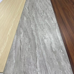Panneau mural de cloison en <span class=keywords><strong>PVC</strong></span> double laminé imperméable en bois plastique pour intérieur pour atelier extérieur salle de bain cuisine - Product Image 5