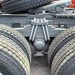 Camión Tractor Sinotrick Sitrak HW76 de Bajo Precio, 371hp, 10 Ruedas, 30 Toneladas, Camión Tractor Usado - Product Image 6