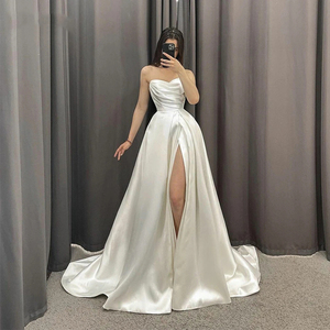 Abiti da Sposa a Linea A Senza Spalline con Spacco Laterale, Eleganti Abiti da Cerimonia con Pieghe e Scollatura a Cuore, Personalizzabili 2025 - Product Image 1