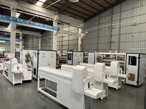 Máquina automática de carga de núcleo de papel YongLe, totalmente automática con servocontroles, 220V, 200kg - Product Image 4