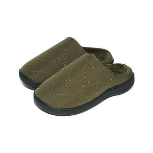 Nouvelles pantoufles TPR pour homme – Chaussons d'intérieur chauds et confortables à prix avantageux - Product Image 5
