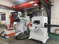 3 1 otomatis NC Servo Feeder Uncoiler mesin pelurus kondisi baru bantalan inti untuk aluminium Recoiler-Deoiler