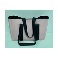 Bolso de neopreno perforado para mujer, bolsa de playa para verano, color rosa