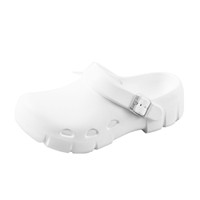 Chaussons et sandales d'été respirants à bout fermé pour femmes et hommes, antidérapants, à semelle souple en EVA, talon plat, pour couples, chaussures de bain